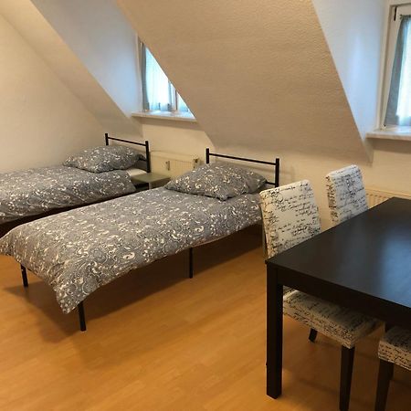 Ferienwohnung Monteurzimmer Haus Арнщат Екстериор снимка